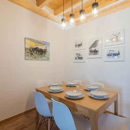 Florit Flats - El Cabanyal Duplex فالنسيا